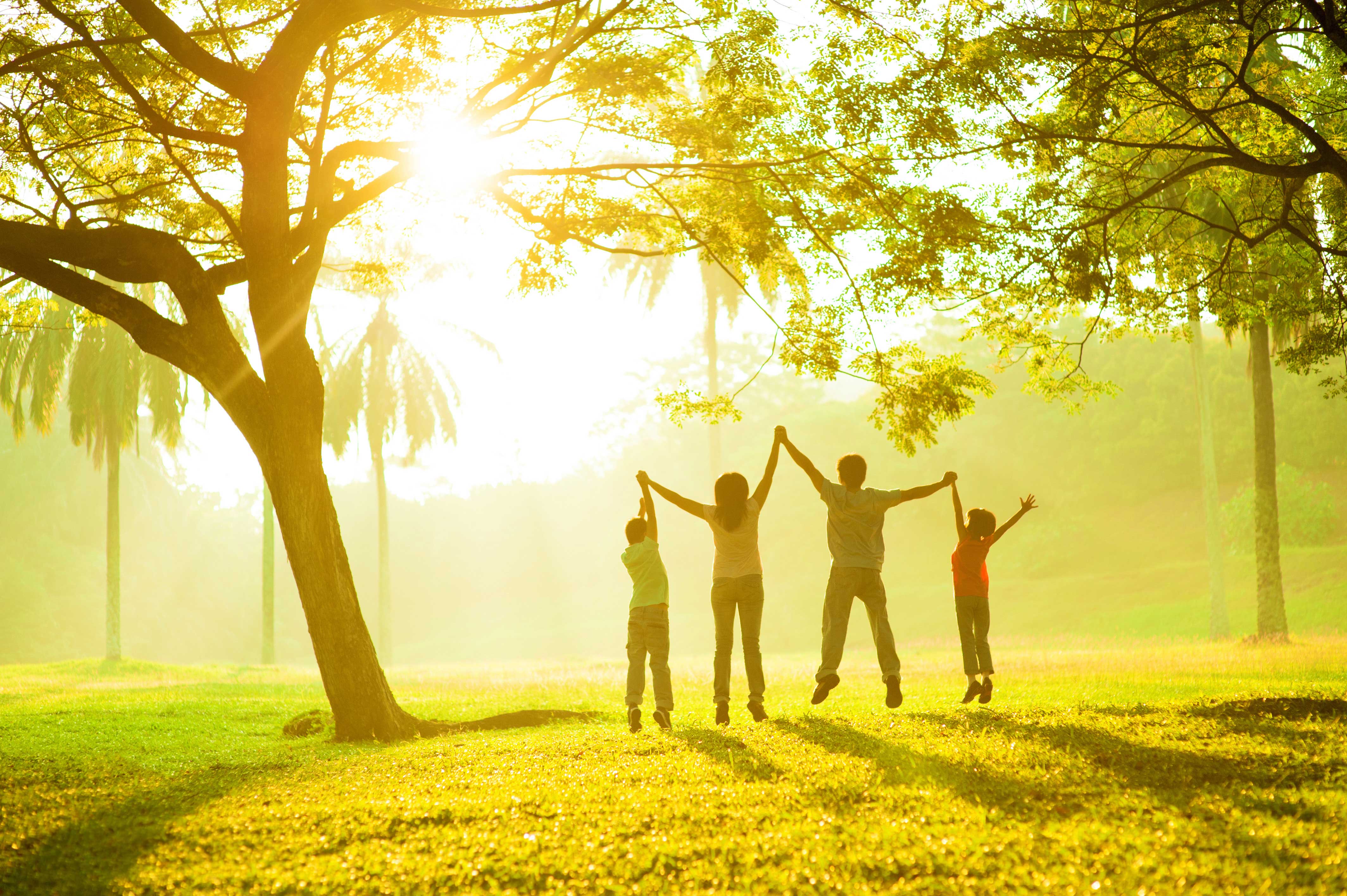 Healthy_Family-HiRes
